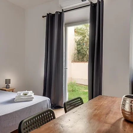 Casa Boss Liberta 3 Apartment *